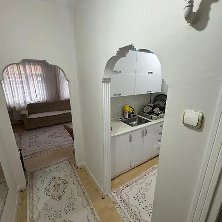아파트 Great Location And Cozy House! *